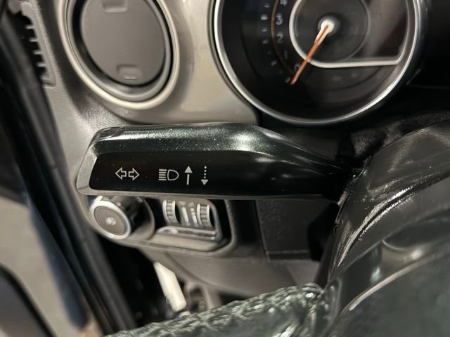 Used 2021 Jeep Wrangler Sport AWD/4WD image 21