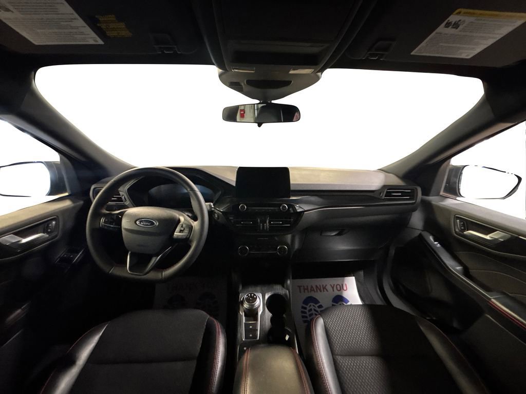 Certified 2025 Ford Escape ST-Line image 21