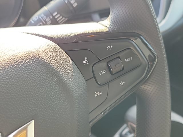 Used 2024 Chevrolet Trax LS FWD image 25