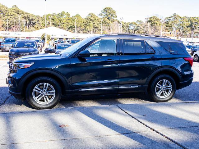 Certified 2022 Ford Explorer XLT image 3