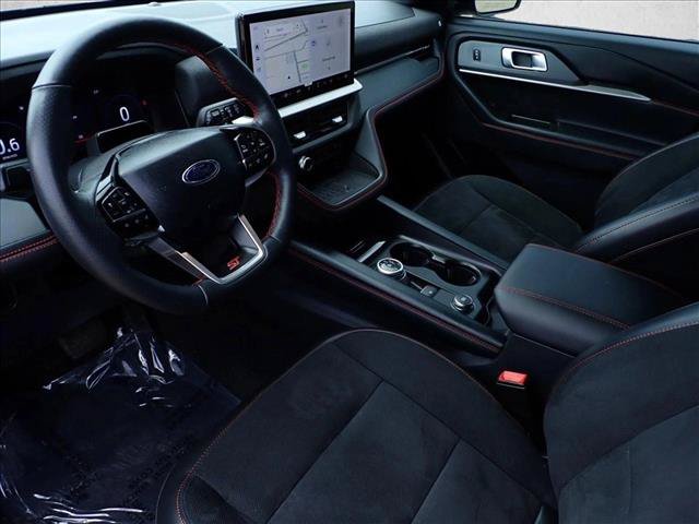 Certified 2025 Ford Explorer ST AWD/4WD image 13