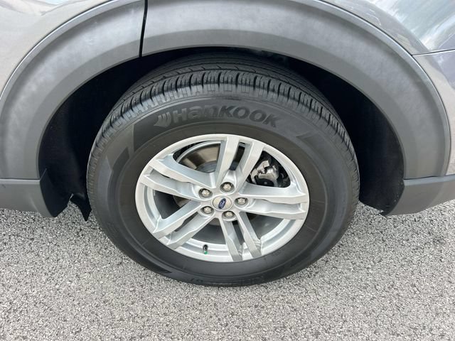 Certified 2023 Ford Explorer XLT RWD image 11