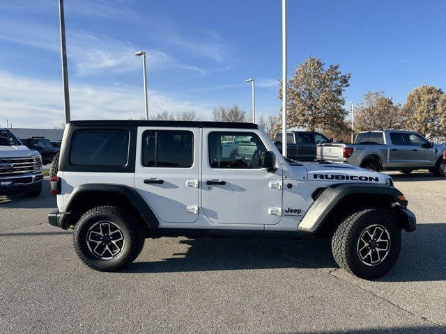 Used 2024 Jeep Wrangler Rubicon image 6