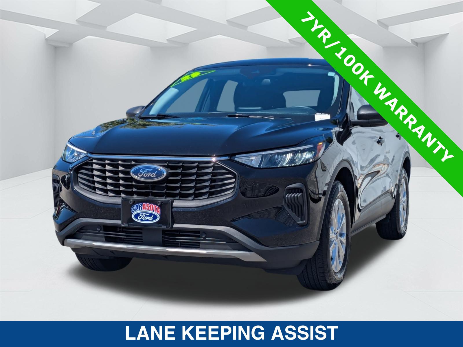 Certified 2025 Ford Escape Active AWD/4WD image 8