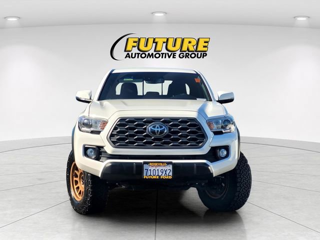 Used 2020 Toyota Tacoma TRD Off-Road w/ Technology Package image 8