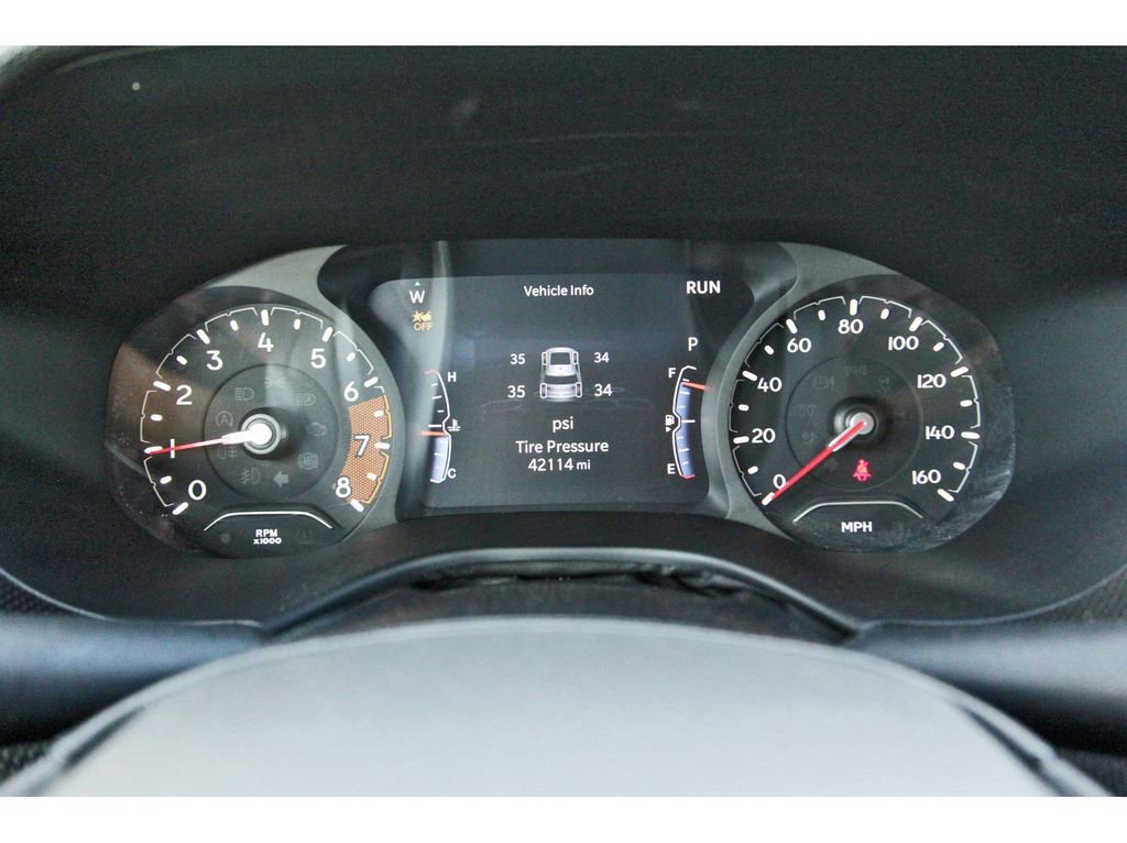 Used 2023 Jeep Compass Trailhawk image 15