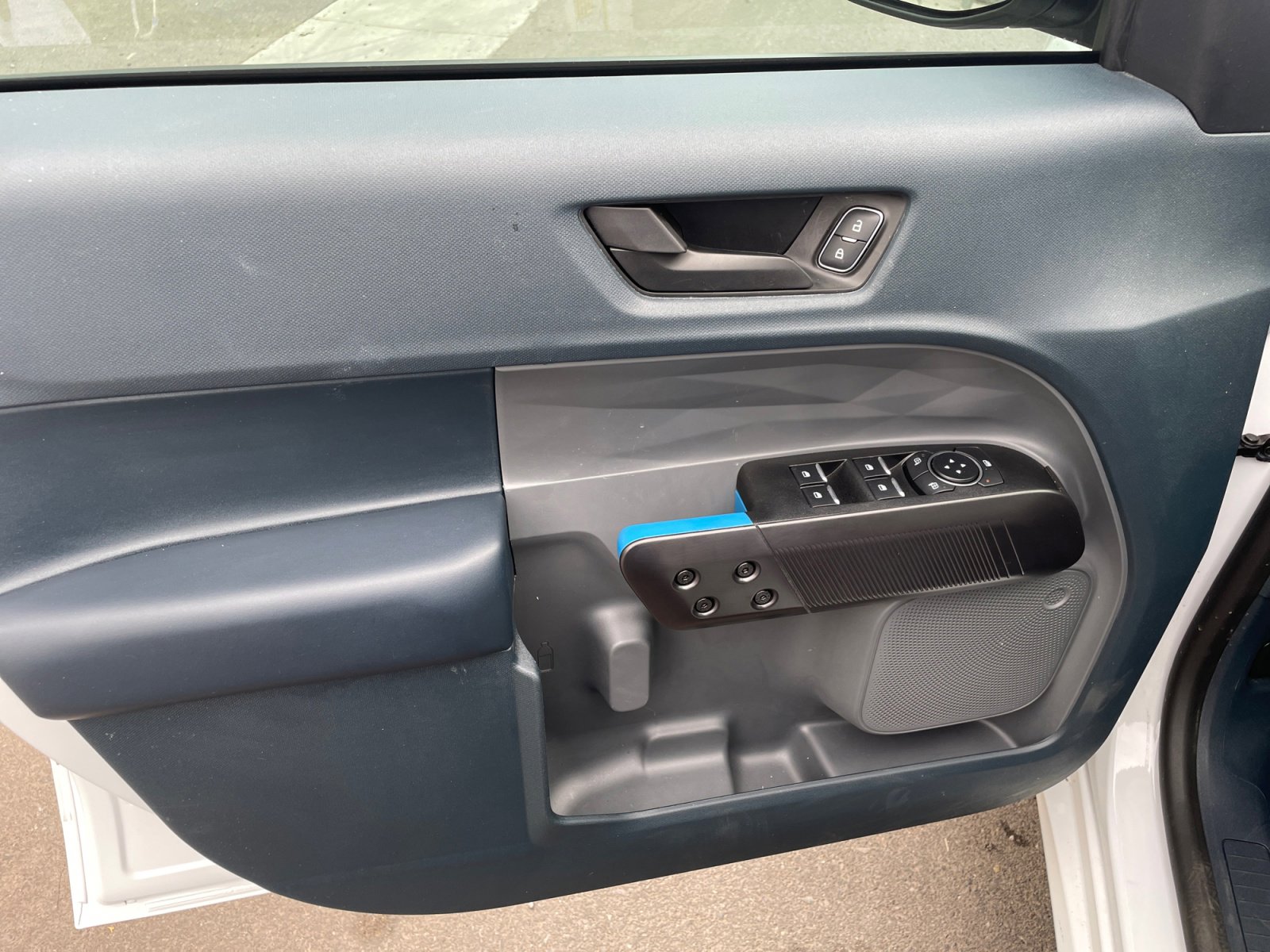 Certified 2025 Ford Maverick Lobo AWD/4WD image 13