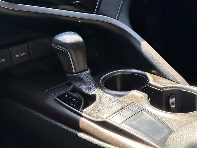 Used 2023 Toyota Camry SE FWD image 18