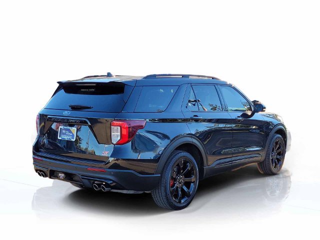 Certified 2024 Ford Explorer ST w/ Equipment Group 401A AWD/4WD image 7