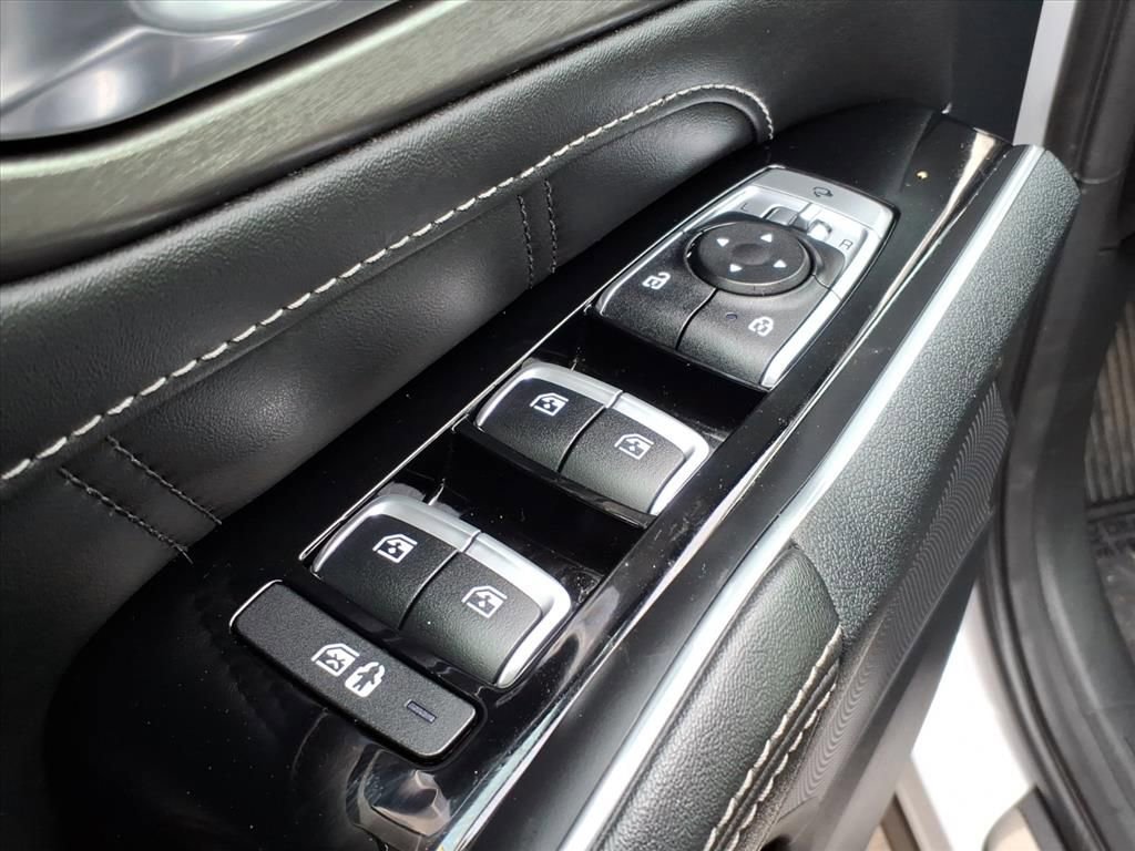 Used 2023 Kia Sorento SX image 14