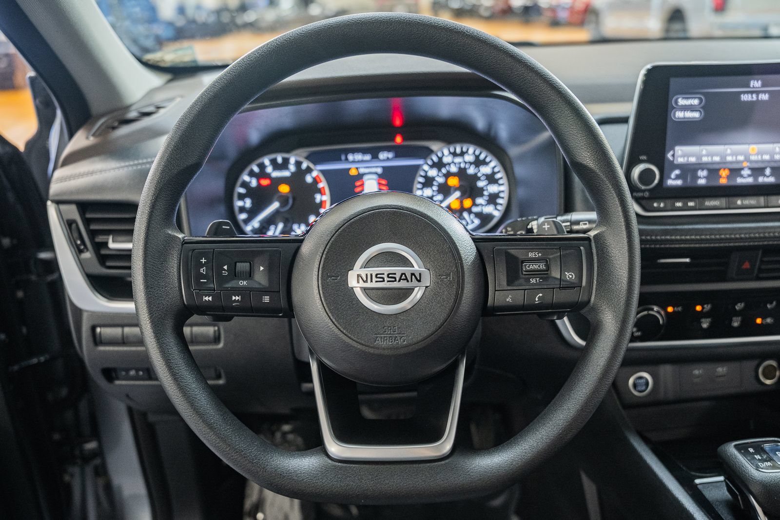 Used 2021 Nissan Rogue S FWD image 23