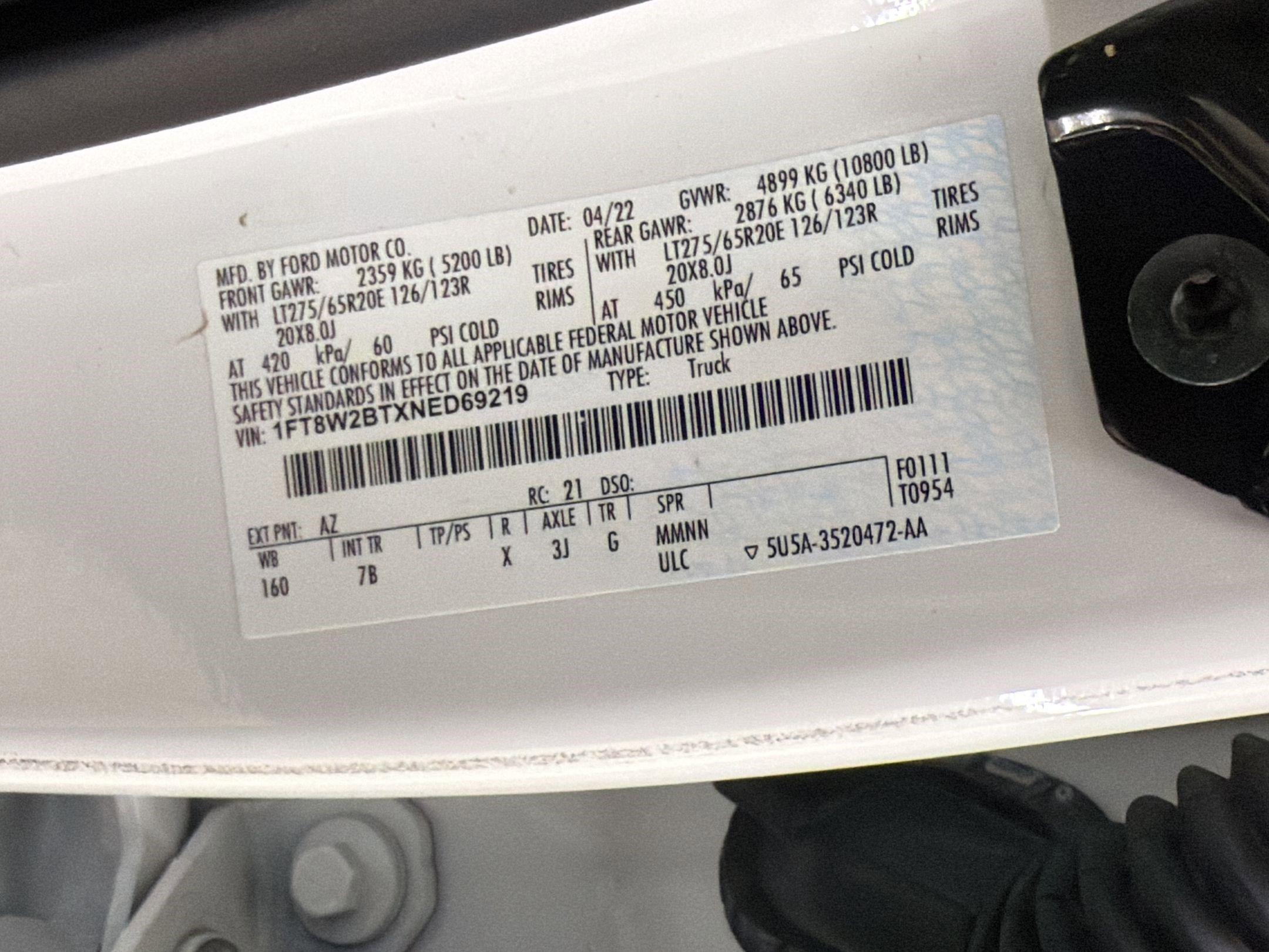 Certified 2022 Ford F250 Platinum w/ FX4 Off-Road Package image 16