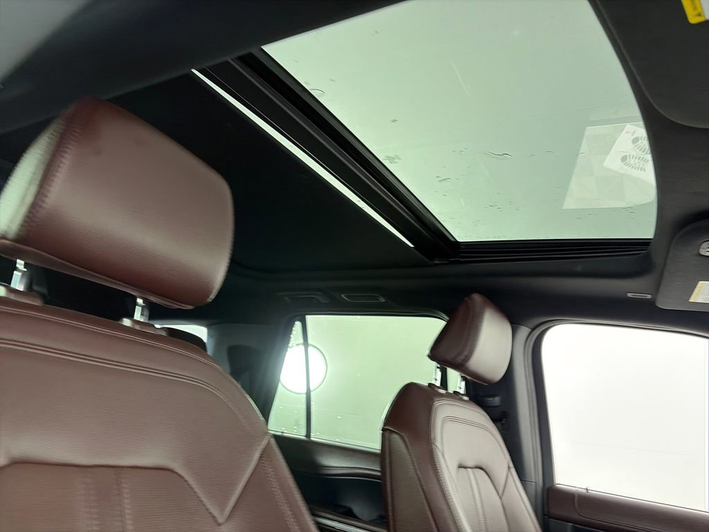 Certified 2023 Ford Expedition Limited AWD/4WD image 34