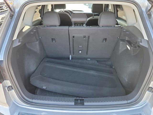 Used 2024 Volkswagen Taos S FWD image 8