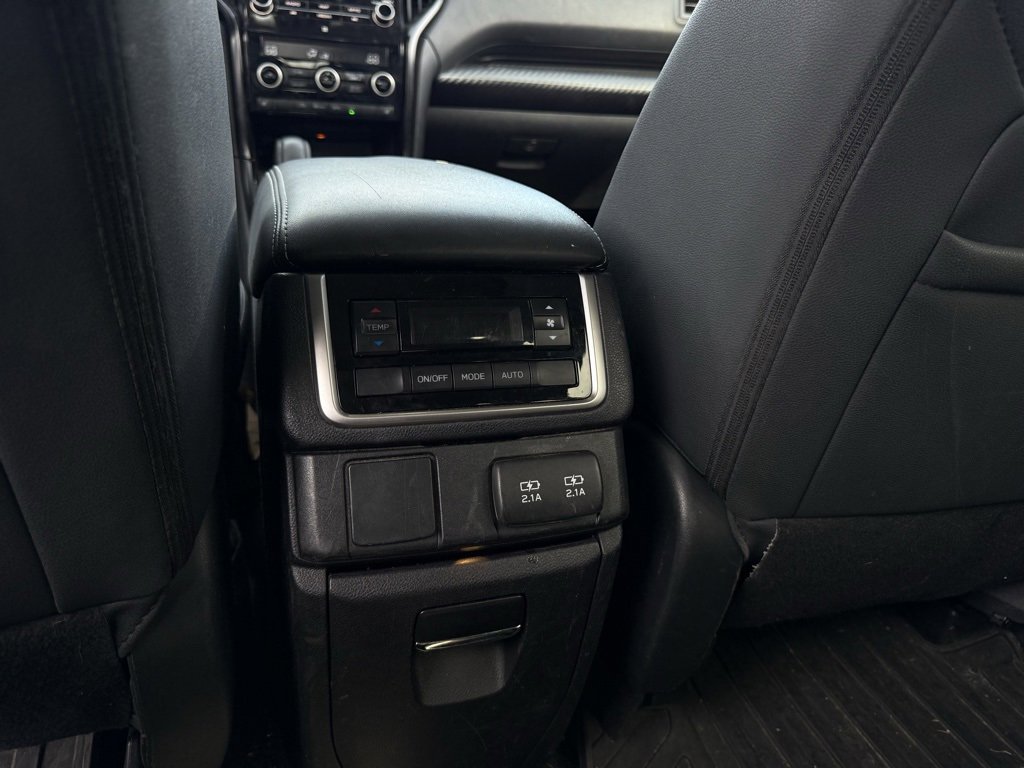 Used 2022 Subaru Ascent Onyx Edition image 26