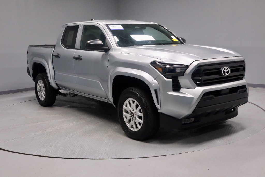 Used 2025 Toyota Tacoma SR