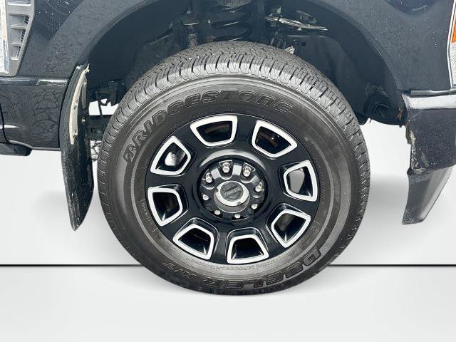 Certified 2023 Ford F350 Platinum AWD/4WD image 11