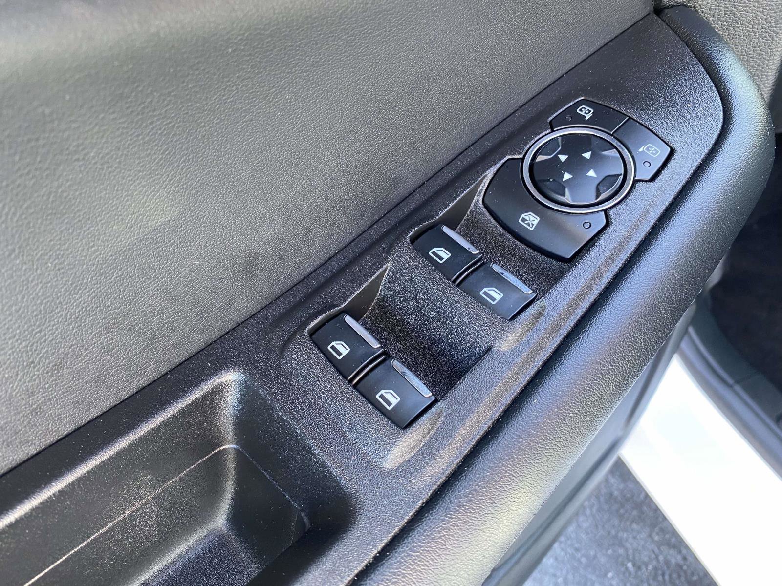 Certified 2024 Ford Edge SEL AWD/4WD image 17