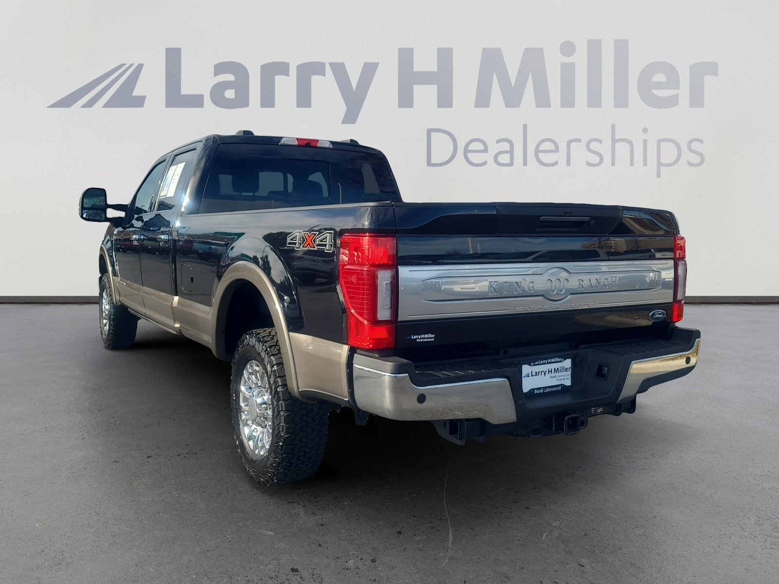 Certified 2021 Ford F250 King Ranch w/ King Ranch Ultimate Package image 3