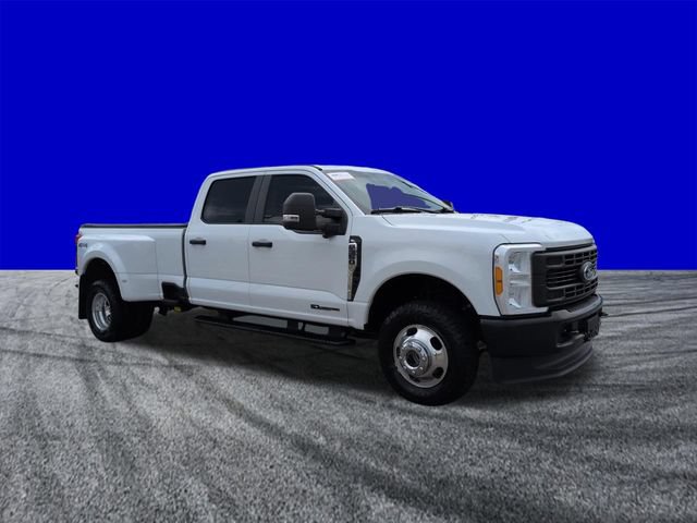 Certified 2023 Ford F350 XL w/ 360-Degree Camera Package AWD/4WD image 2