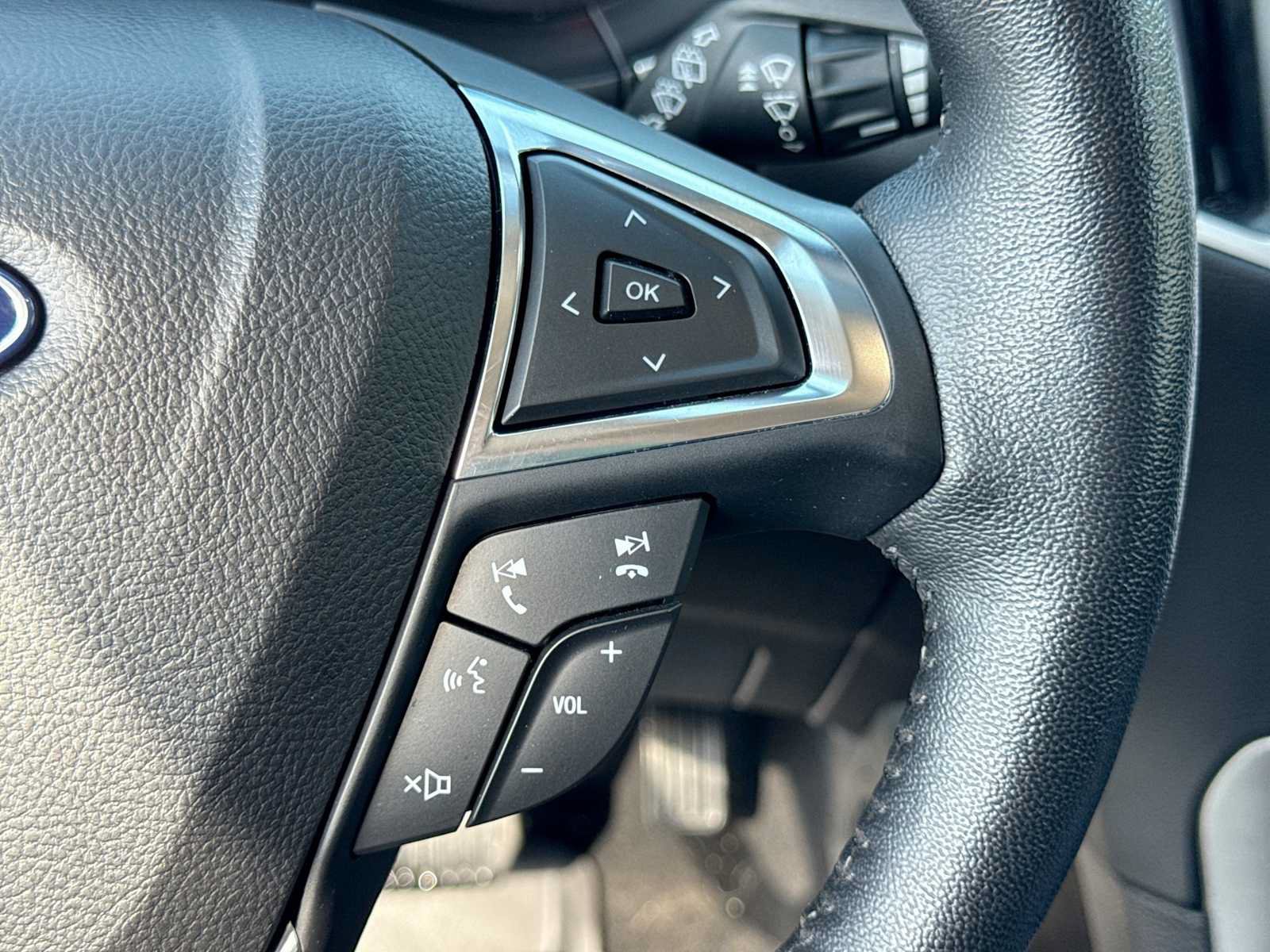 Certified 2021 Ford Edge SEL w/ Convenience Package AWD/4WD image 23