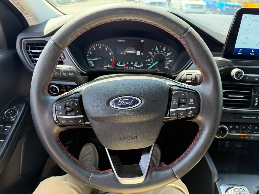 Certified 2022 Ford Escape SEL w/ SEL Stealth AWD Package image 26
