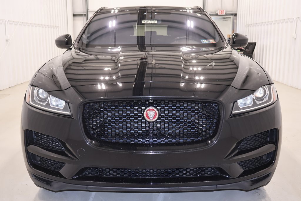 Used 2018 Jaguar F-PACE Premium image 12