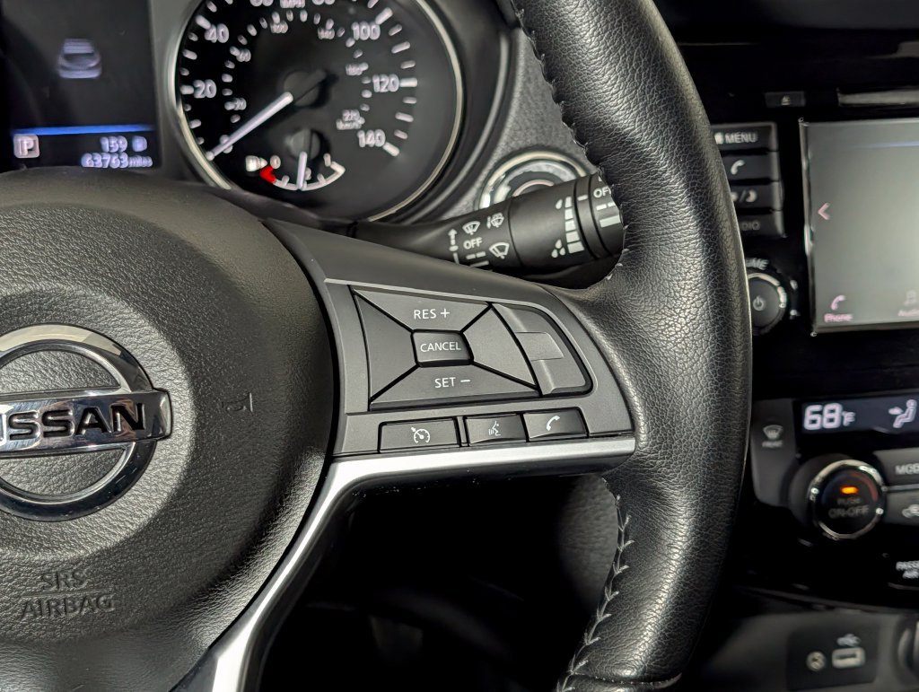 Used 2021 Nissan Rogue Sport SV FWD image 19