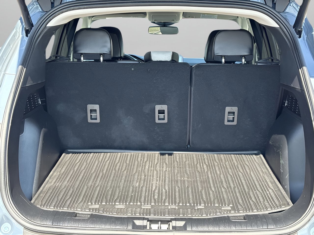 Certified 2025 Ford Escape Platinum image 14
