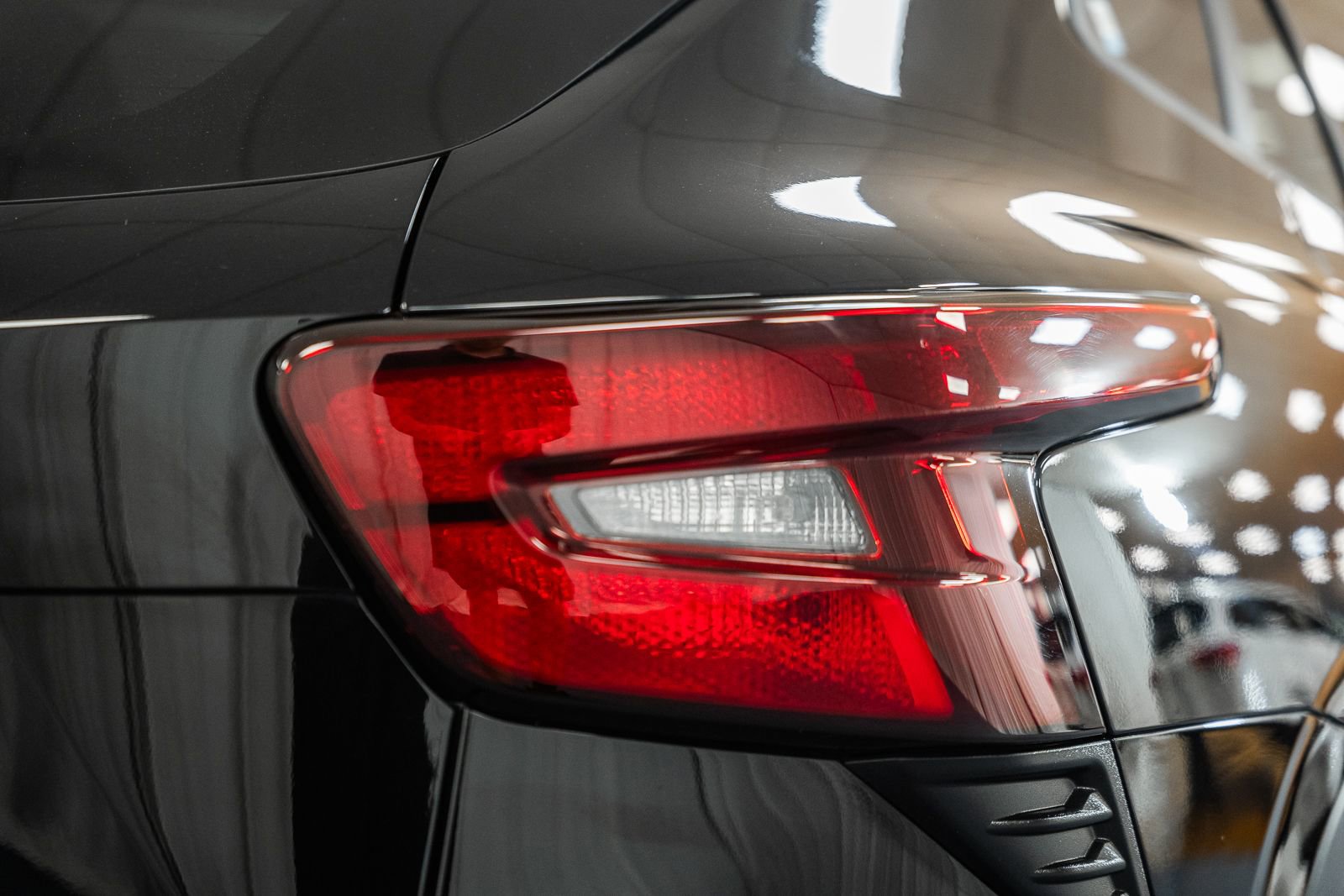 Used 2024 Chevrolet Trax LS w/ LS Convenience Package FWD image 7