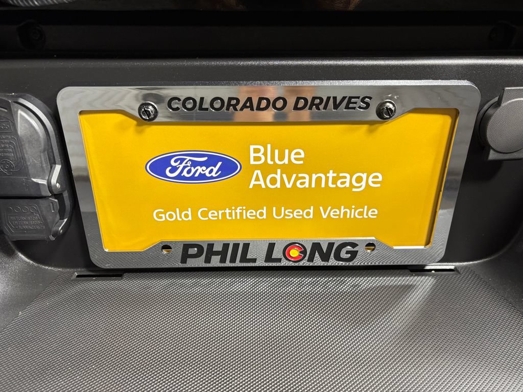 Certified 2023 Ford F350 Platinum w/ FX4 Off-Road Package AWD/4WD image 32