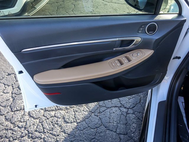 Used 2023 Hyundai Sonata Limited FWD image 28