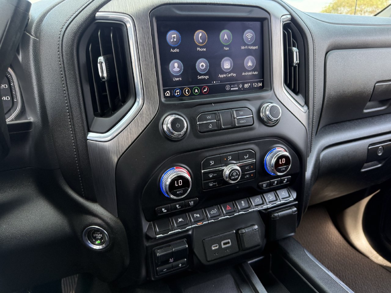Used 2021 GMC Sierra 1500 Denali w/ Denali Premium Package AWD/4WD image 16