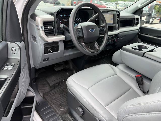 Certified 2026 Ford F350 XL w/ XL Chrome Package AWD/4WD image 6
