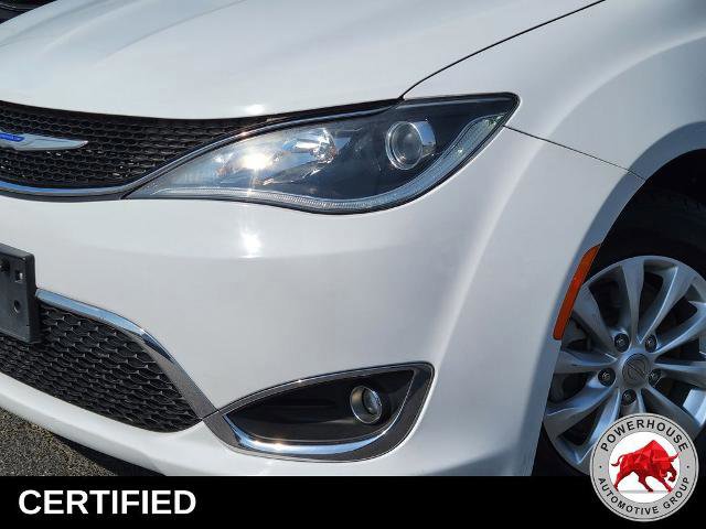 Used 2019 Chrysler Pacifica Touring-L image 10