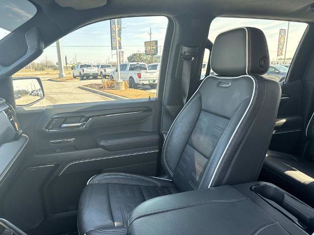 Used 2023 GMC Sierra 1500 AT4X image 15