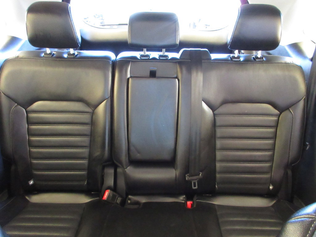 Certified 2018 Ford Edge SEL w/ Equipment Group 201A FWD image 25