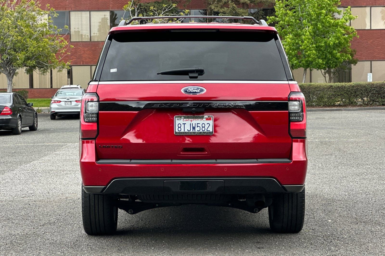 Certified 2020 Ford Expedition Limited w/ Equipment Group 303A AWD/4WD image 4