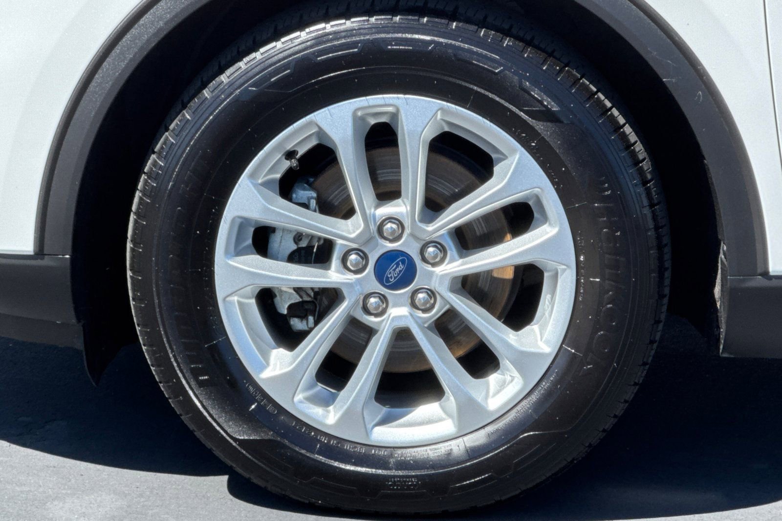 Certified 2020 Ford Escape SE FWD image 33