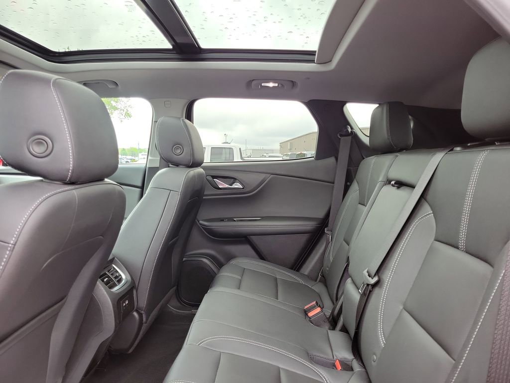 Used 2023 Chevrolet Blazer LT w/ LPO, Floor Liner Package FWD image 13