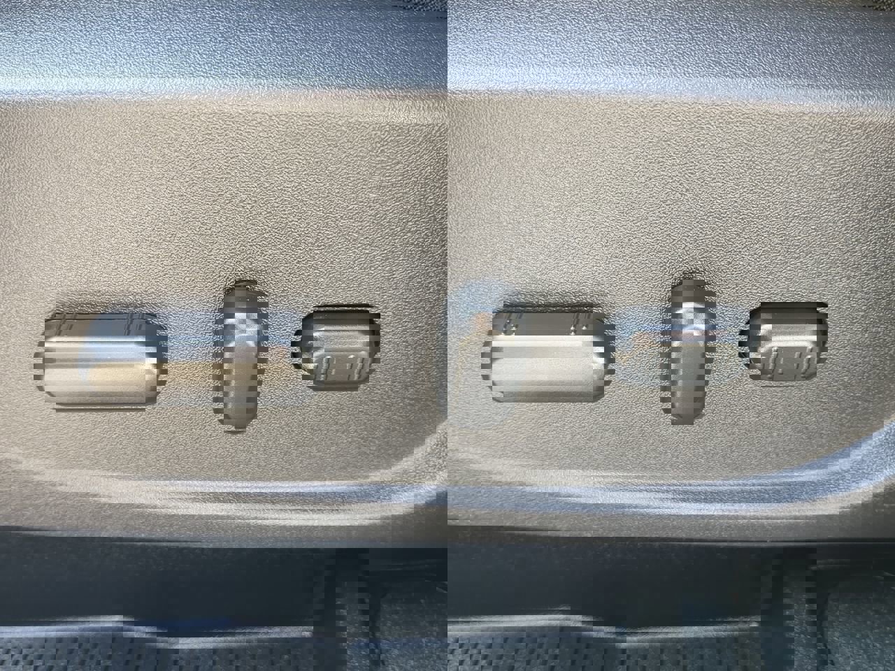 Certified 2018 Ford Escape Titanium image 30