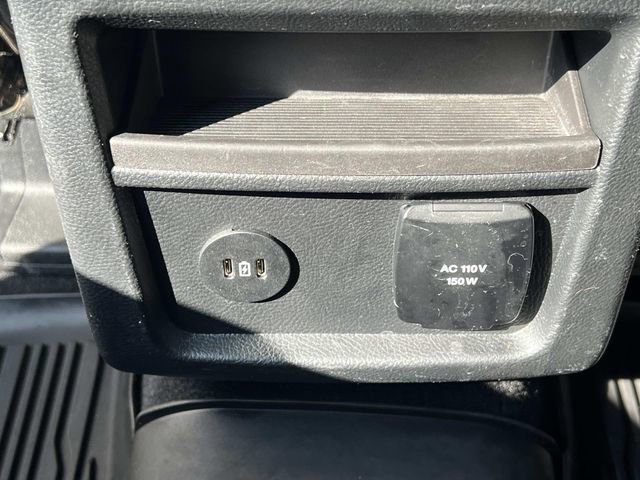 Certified 2024 Ford Edge SEL w/ Sport Appearance Package AWD/4WD image 16