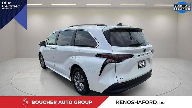 Used 2025 Toyota Sienna XLE FWD image 7
