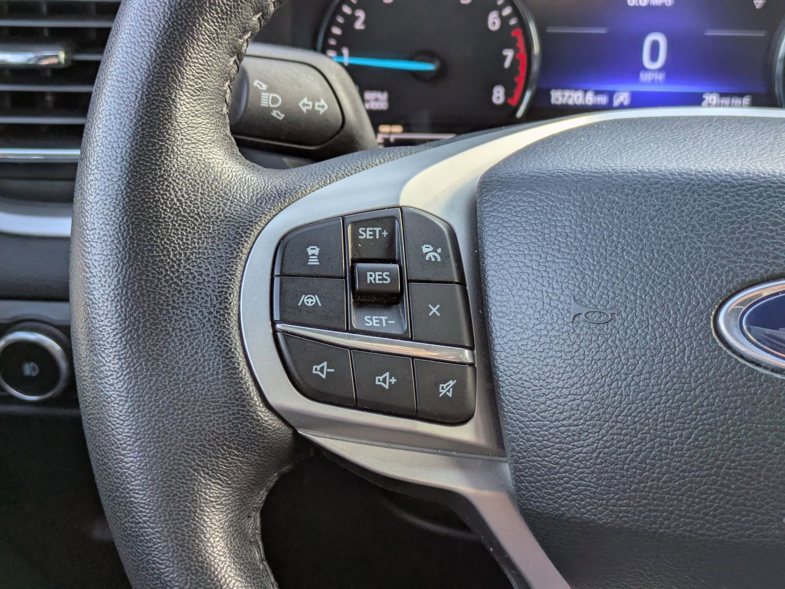 Certified 2023 Ford Explorer XLT w/ Equipment Group 202A image 28