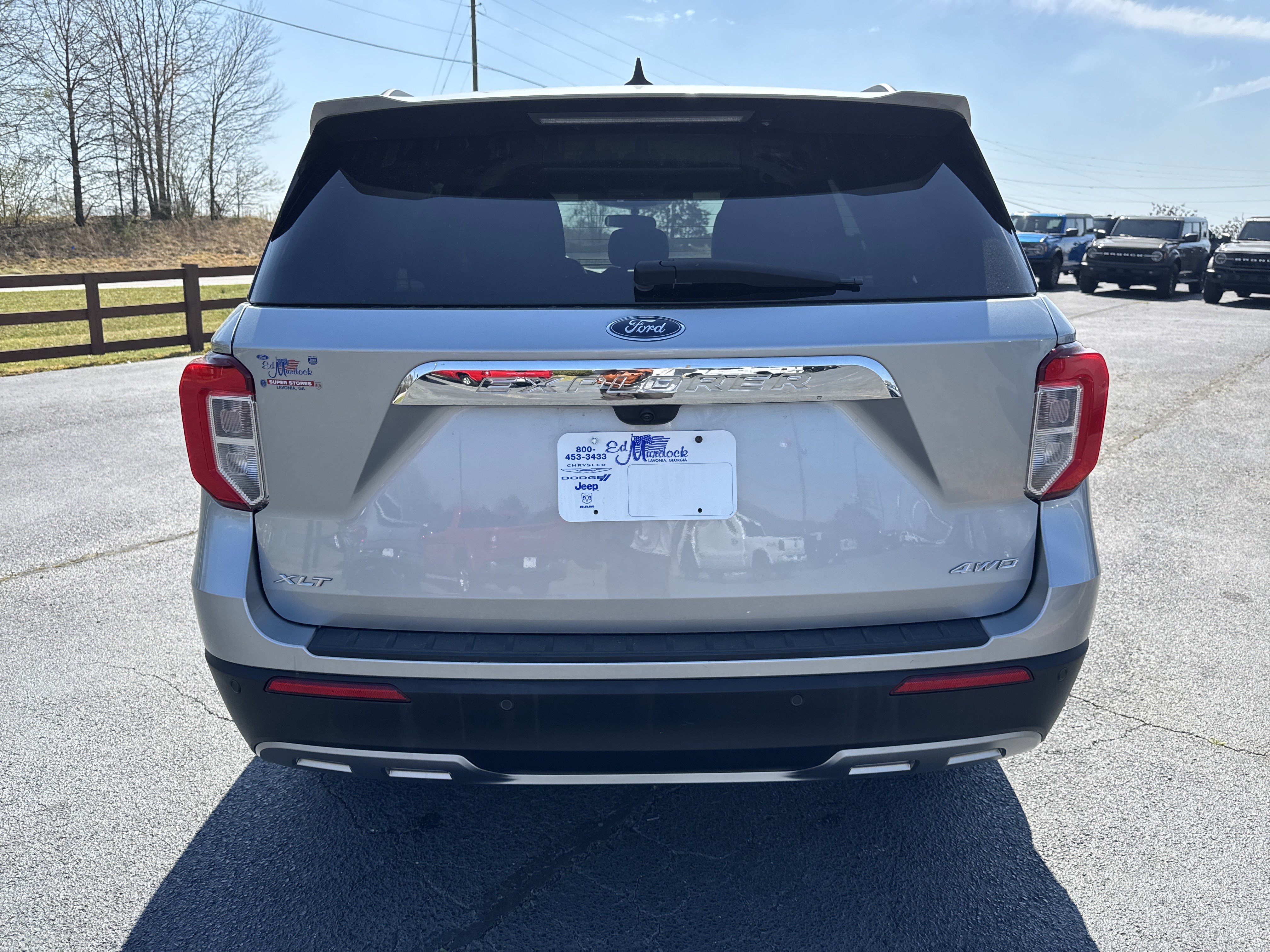 Certified 2024 Ford Explorer XLT w/ Equipment Group 202A AWD/4WD image 6