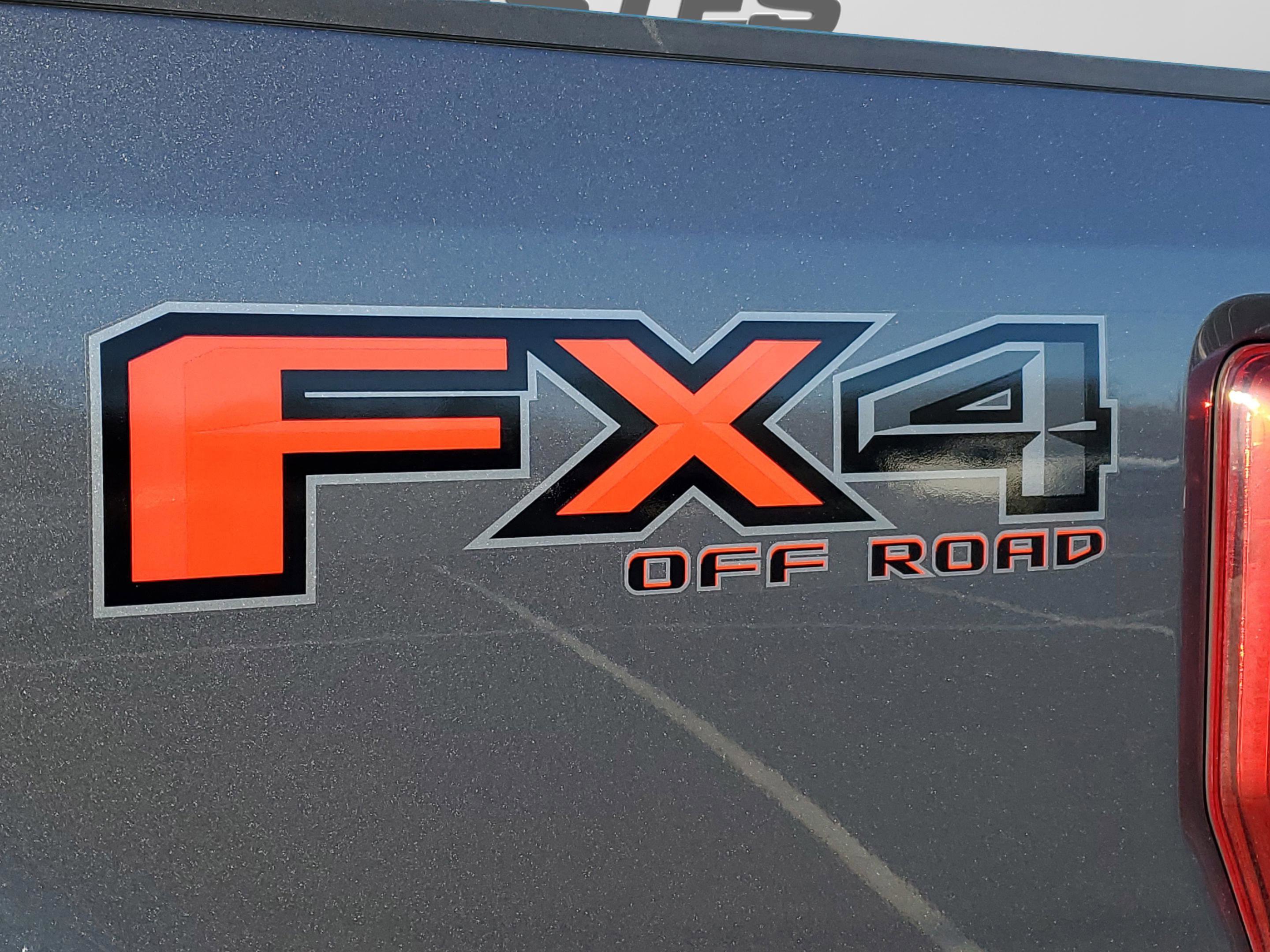 Certified 2021 Ford F350 Lariat w/ Lariat Value Package image 9