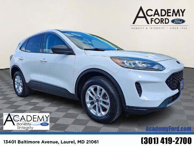 Certified 2022 Ford Escape SE AWD/4WD image 1