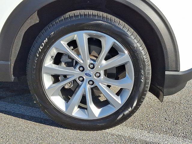 Certified 2023 Ford Explorer Platinum w/ Technology Package image 8