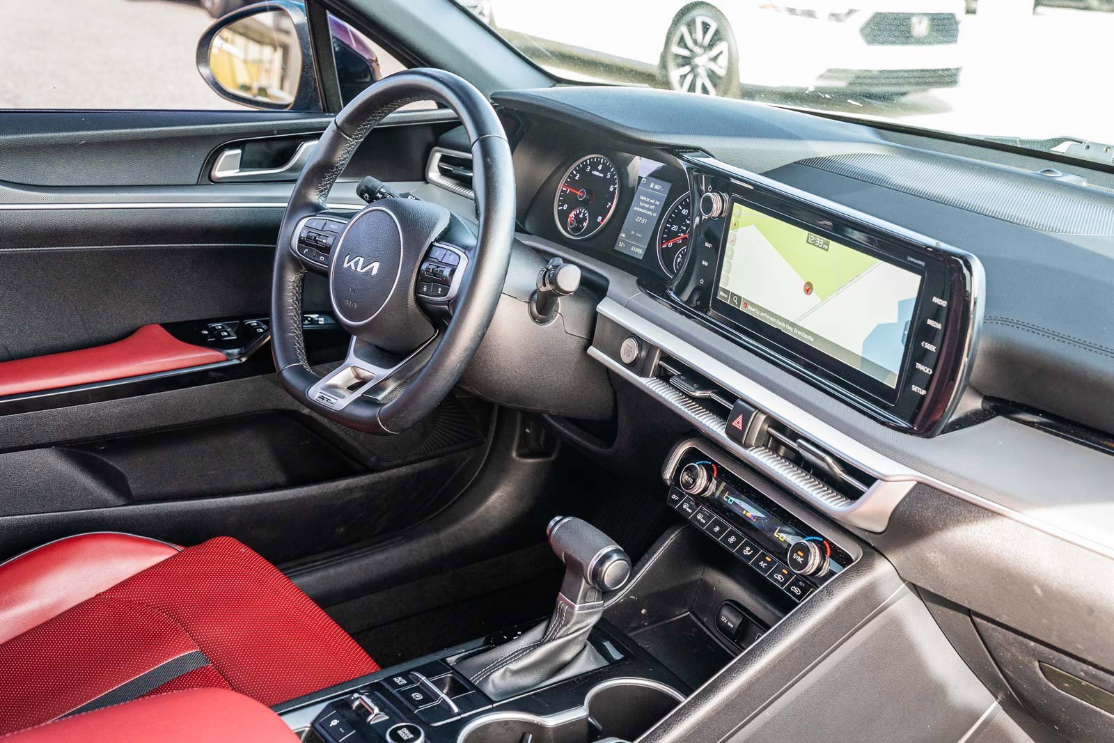 Used 2024 Kia K5 GT-Line w/ GT-Line Premium Package image 12