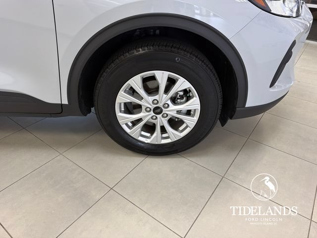 Certified 2026 Ford Escape Active FWD image 25